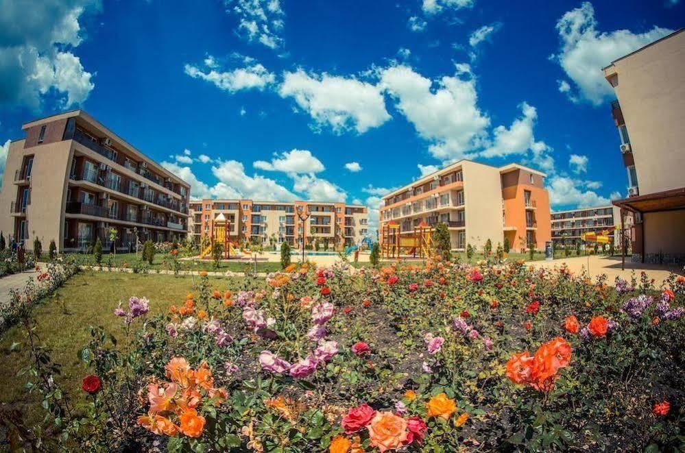 Holiday Fort Golf Club Sunny Beach Exterior photo